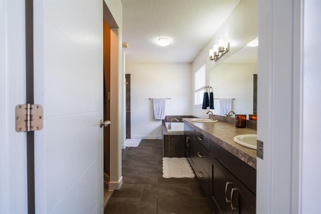 10821 60A Avenue  - Photo 19