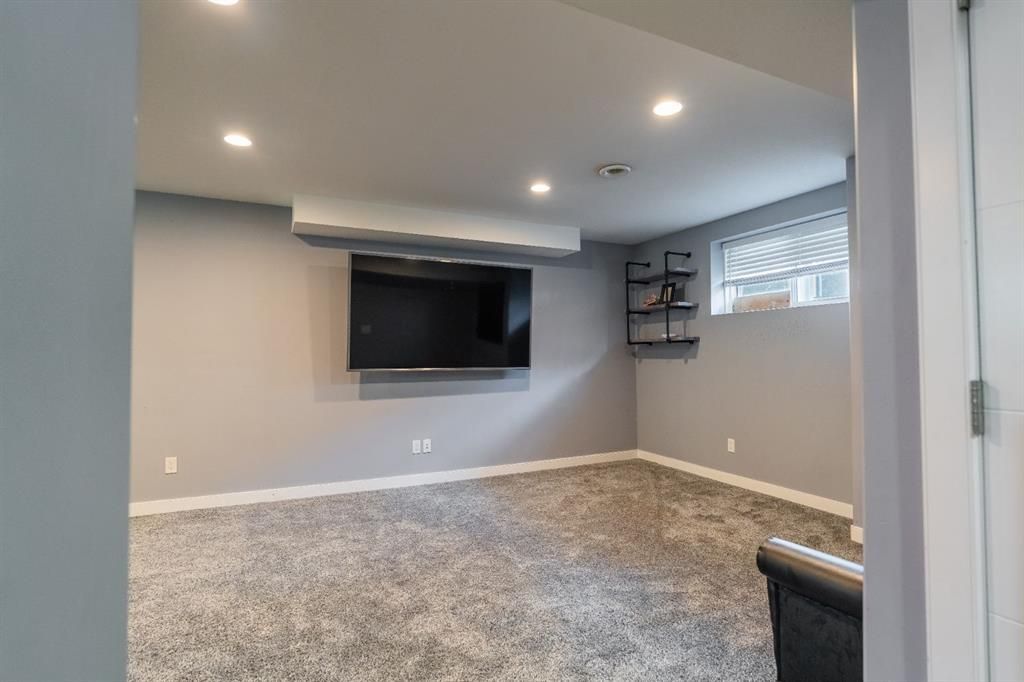 10821 60A Avenue  - Photo 29