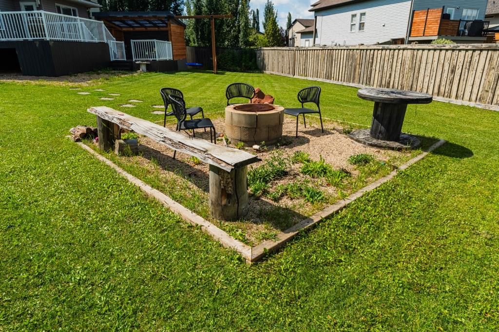 10821 60A Avenue  - Photo 37