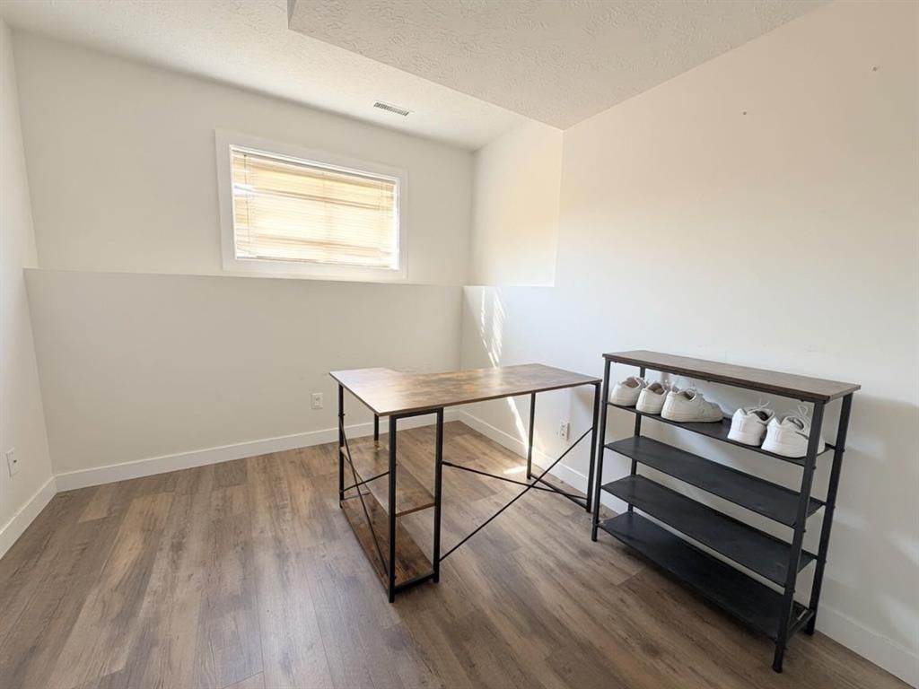 7349 Kateri Drive  - Photo 20