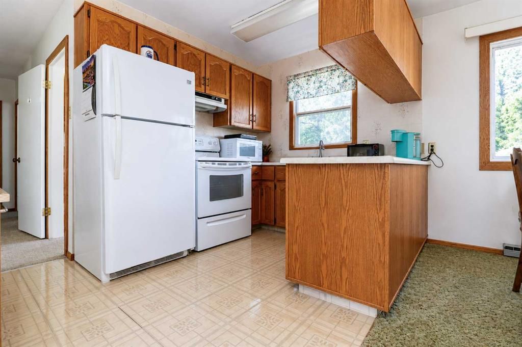 10226 110 Avenue   - Photo 11