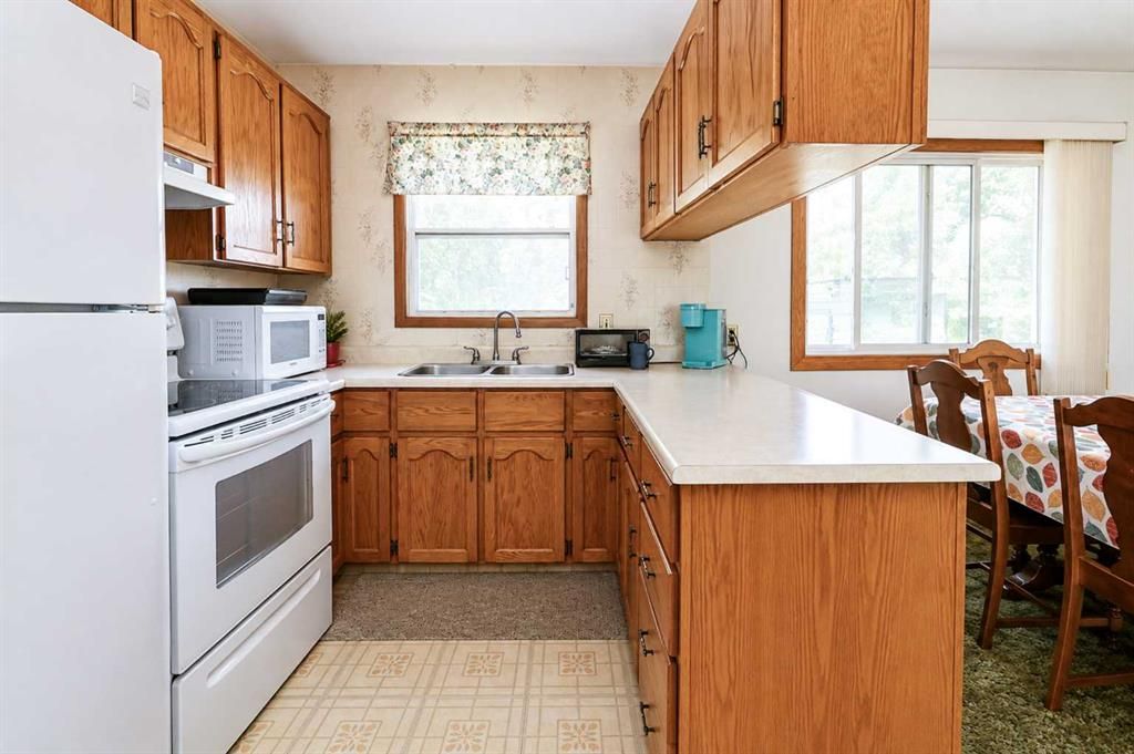 10226 110 Avenue   - Photo 12