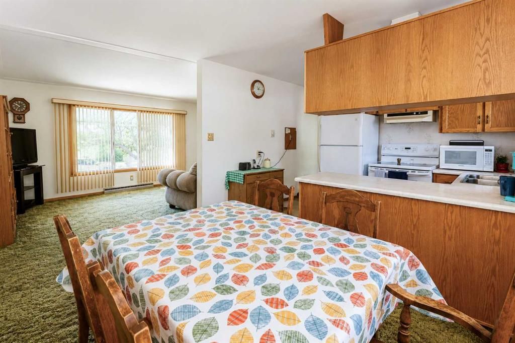 10226 110 Avenue   - Photo 6
