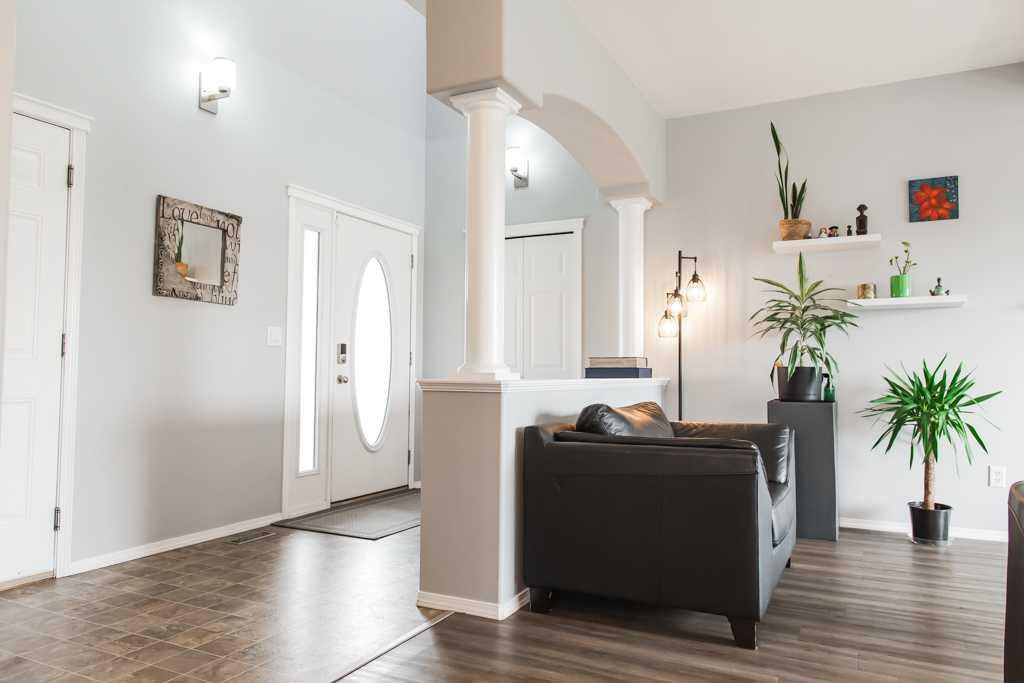 8809 69 Avenue - Photo 4