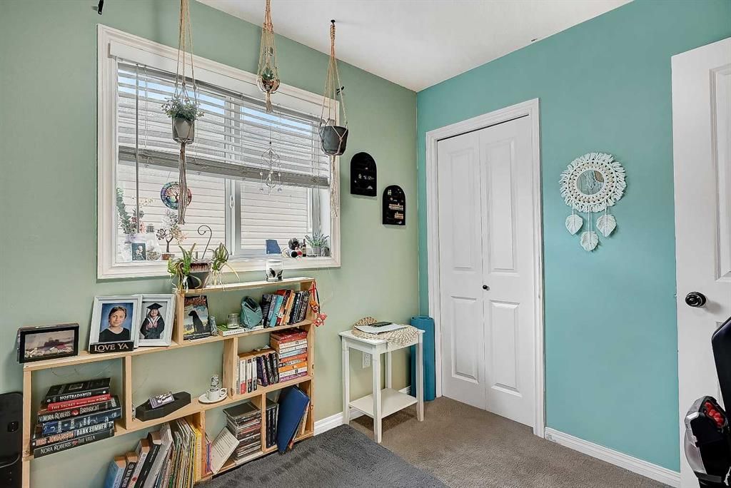 7121 88 Street  - Photo 20