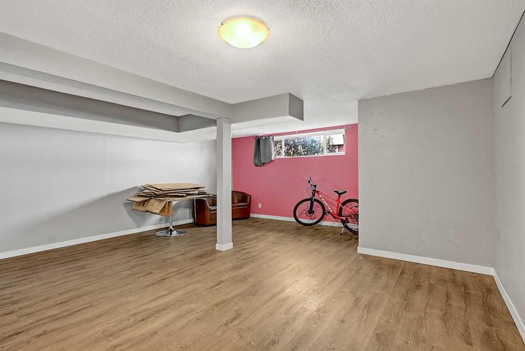 7107 93 Street  - Photo 18