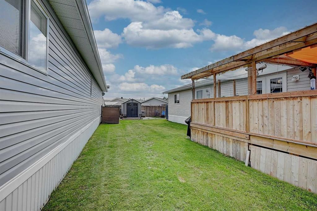 9511 111 Avenue  - Photo 26