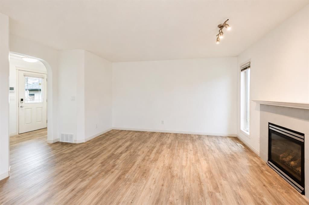 8910 Willow Drive  - Photo 10