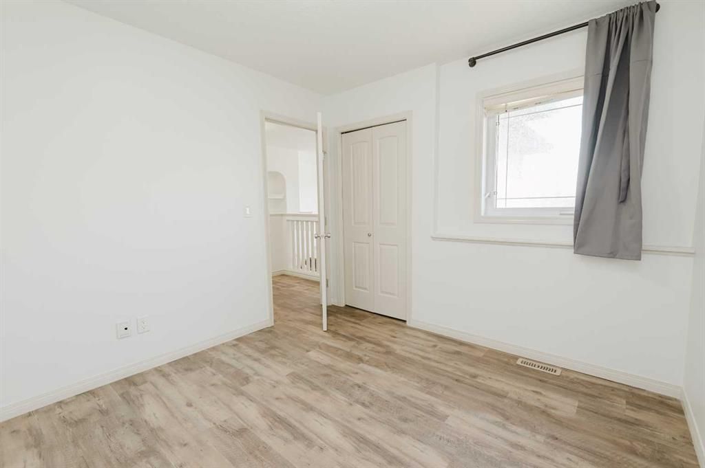 8910 Willow Drive  - Photo 23