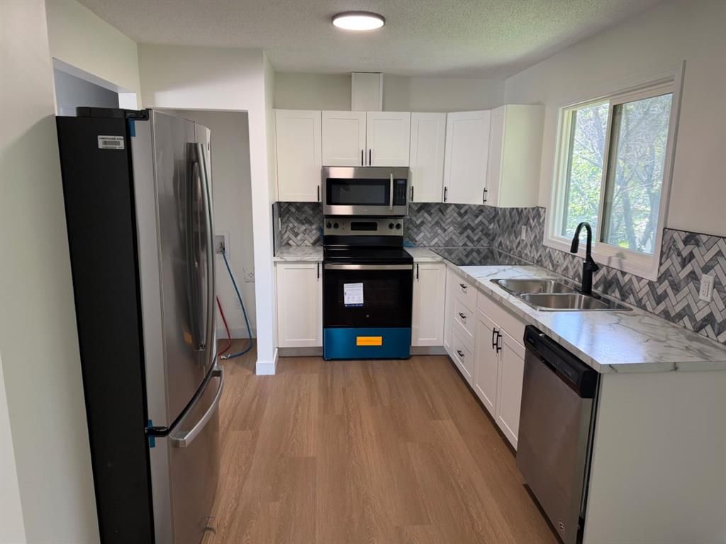 8026 Patterson Drive  - Photo 4