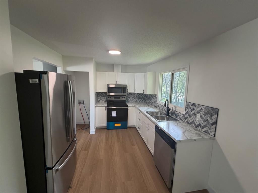 8026 Patterson Drive  - Photo 5