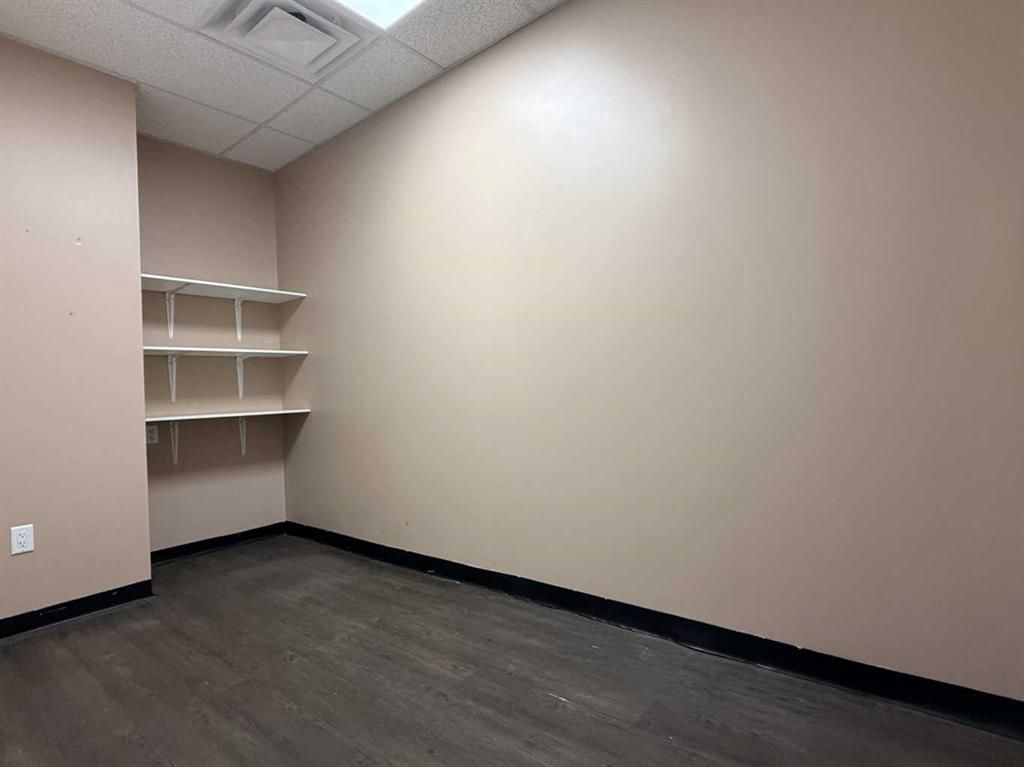 10014 102 Avenue  - Photo 11