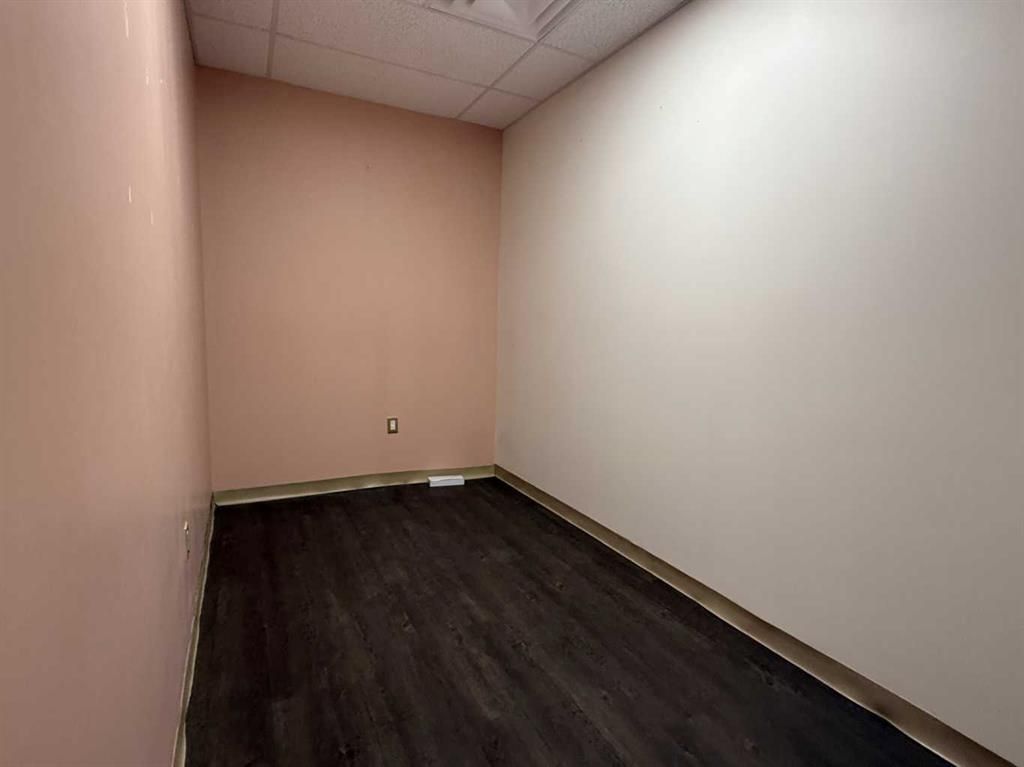 10014 102 Avenue  - Photo 14