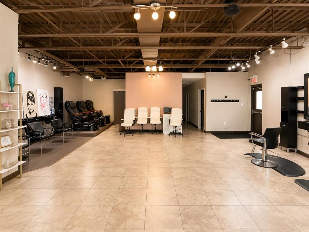 10014 102 Avenue  - Photo 6