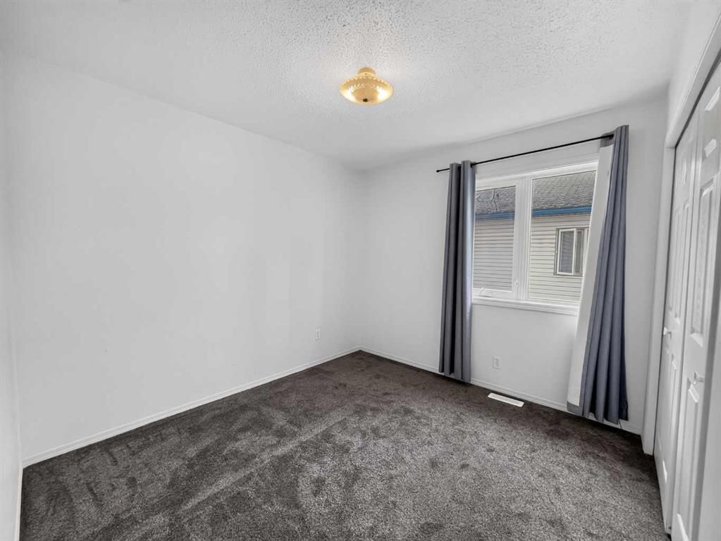 9216 94A Avenue  - Photo 14