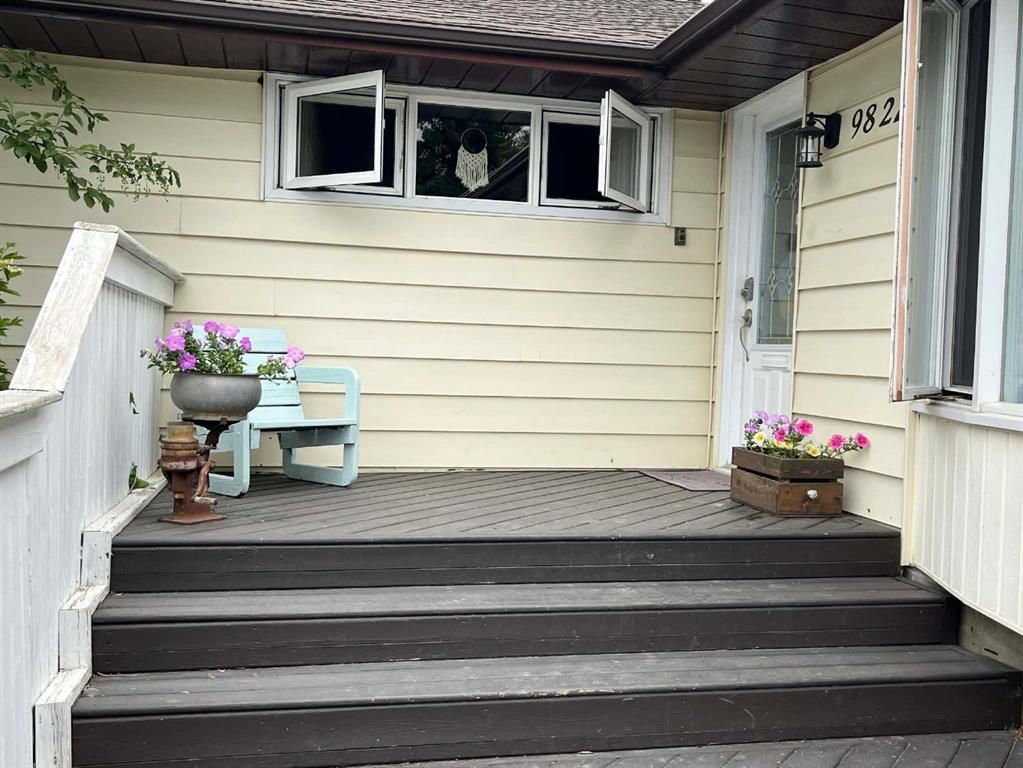 9827 105 Avenue  - Photo 14