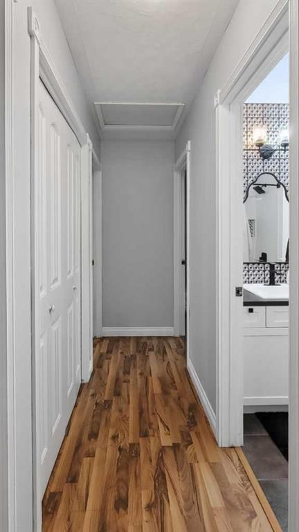 11114 92B Street  - Photo 18