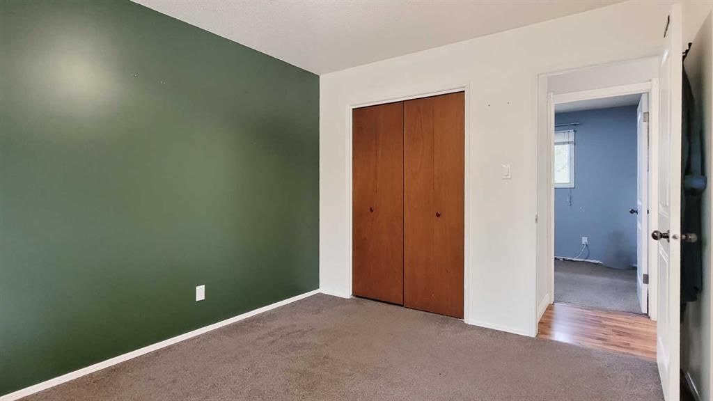 11114 92B Street  - Photo 21