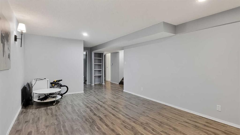 11114 92B Street  - Photo 29