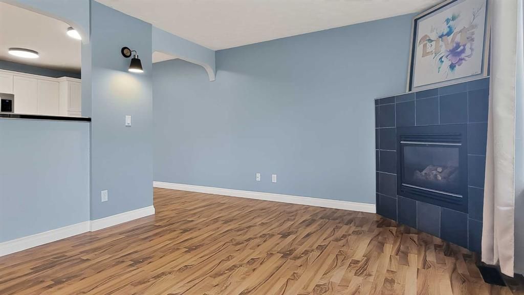 11114 92B Street  - Photo 6