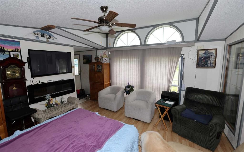 22077 TWP RD 710   - Photo 16