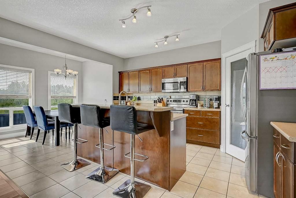 8601 60A Avenue  - Photo 15