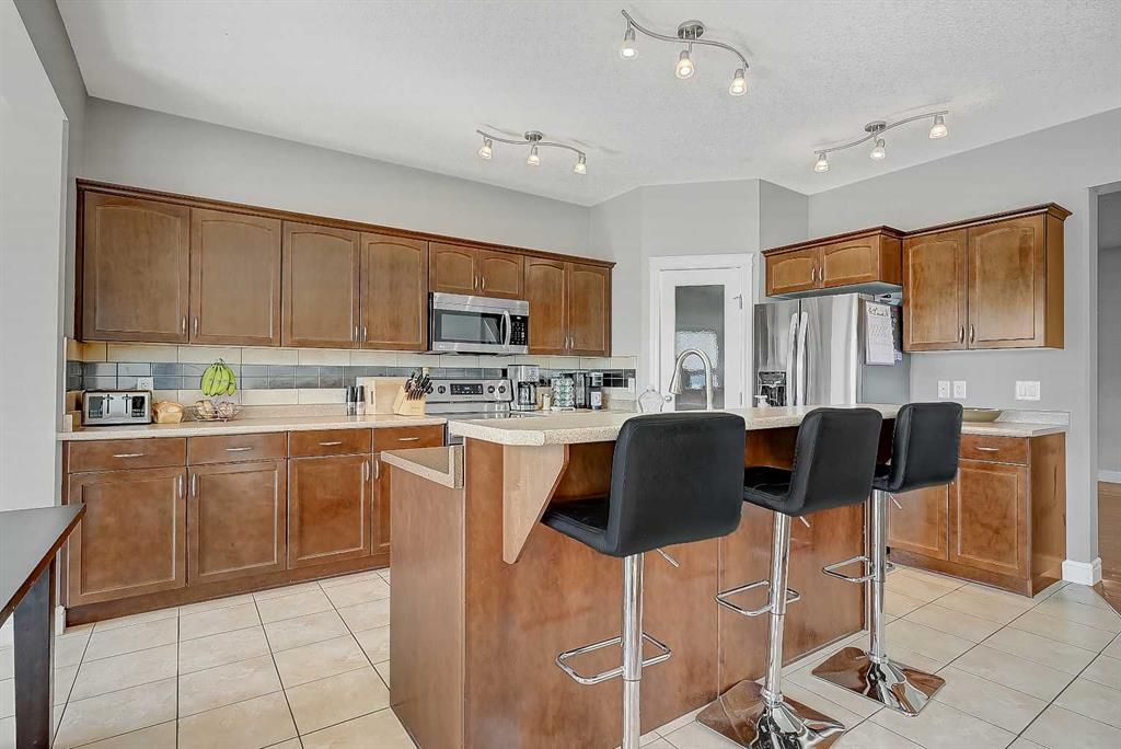 8601 60A Avenue  - Photo 16