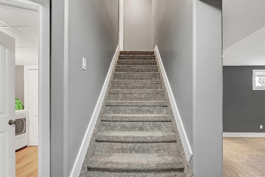 8601 60A Avenue  - Photo 38