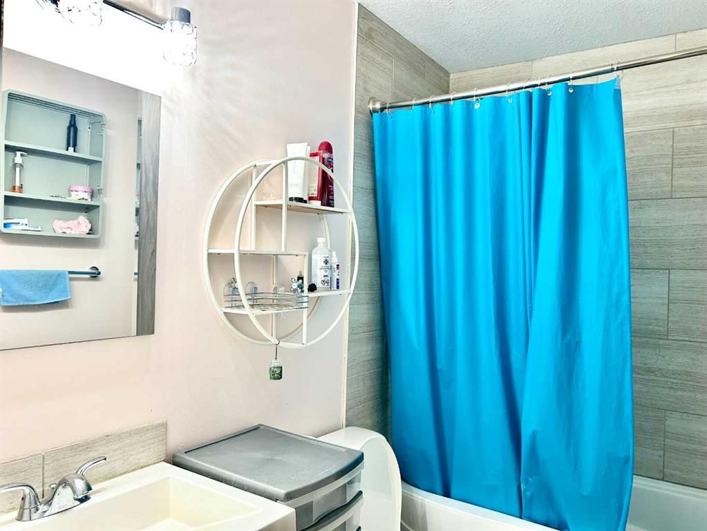 3110, 7201 Poplar Drive  - Photo 12