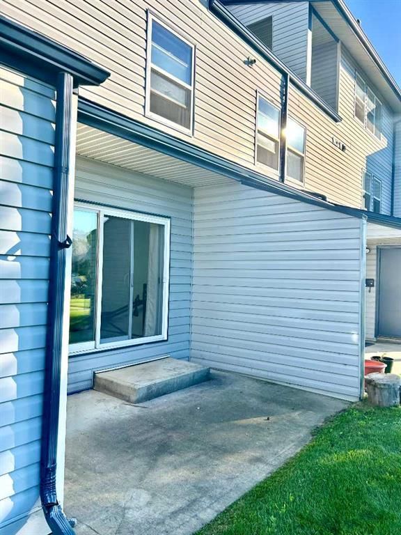 3110, 7201 Poplar Drive  - Photo 3