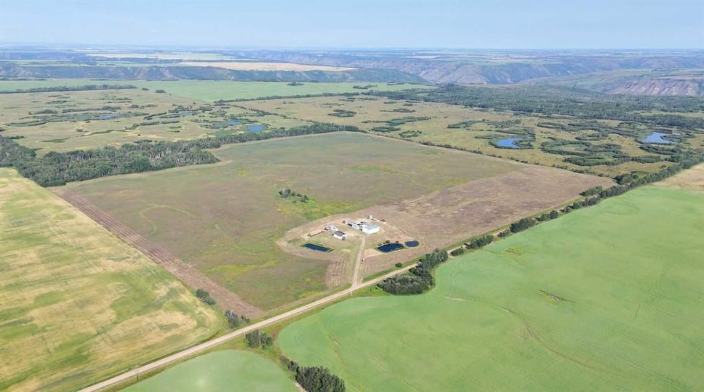 795008 Range Road 44   - Photo 11