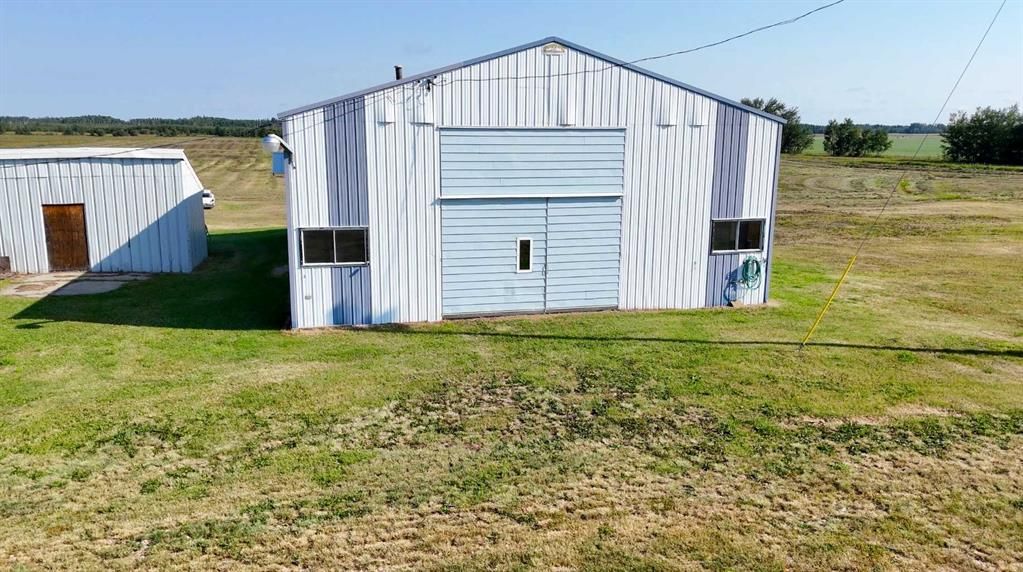 795008 Range Road 44   - Photo 17