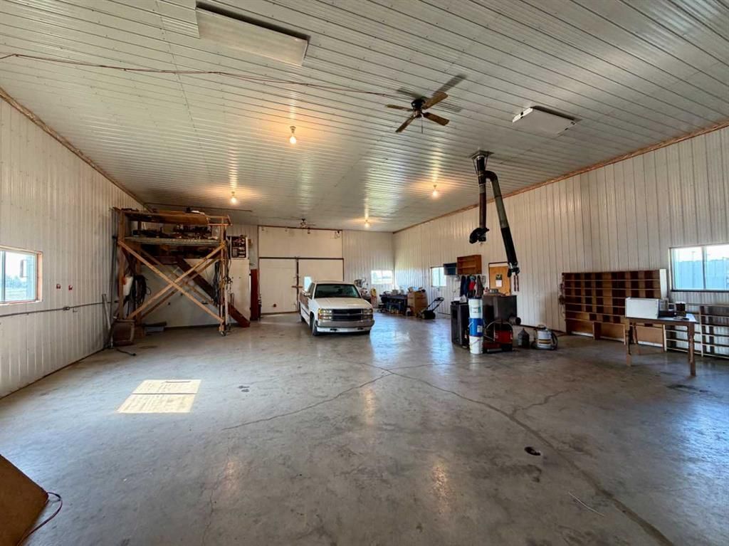 795008 Range Road 44   - Photo 34