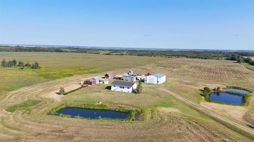 795008 Range Road 44   - Photo 5