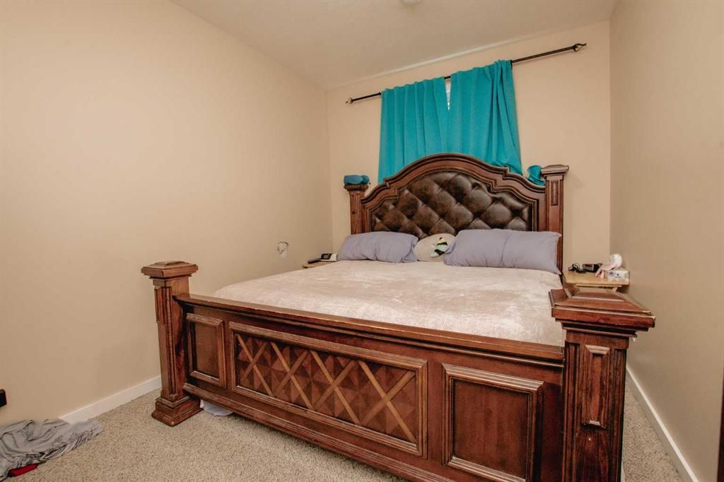 A&amp;B, 10028 104 Avenue  - Photo 11