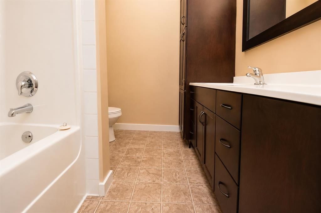 A&amp;B, 10028 104 Avenue  - Photo 23
