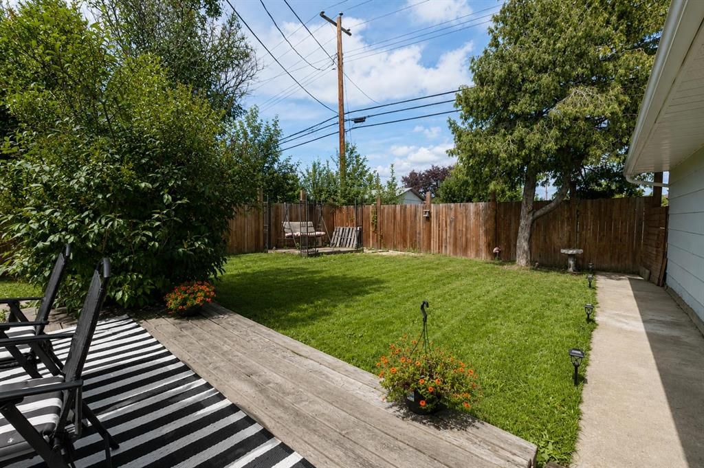 10214 111 Avenue  - Photo 15