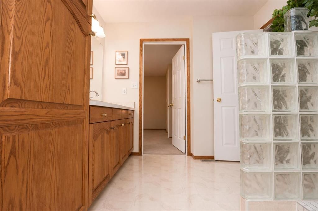 11810 91B Street  - Photo 19