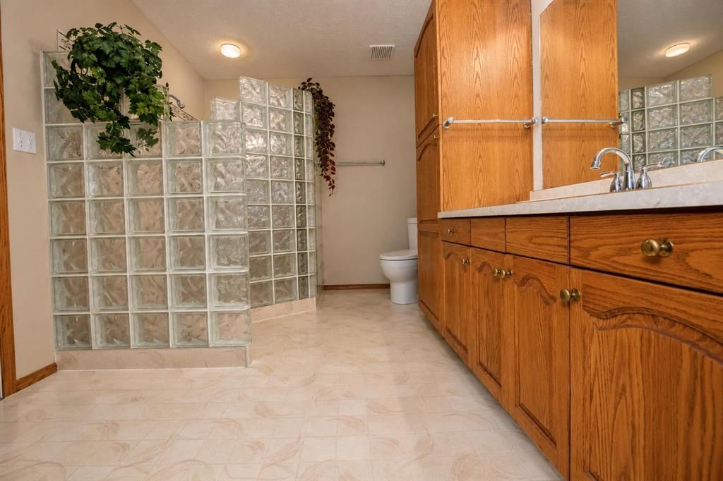 11810 91B Street  - Photo 21