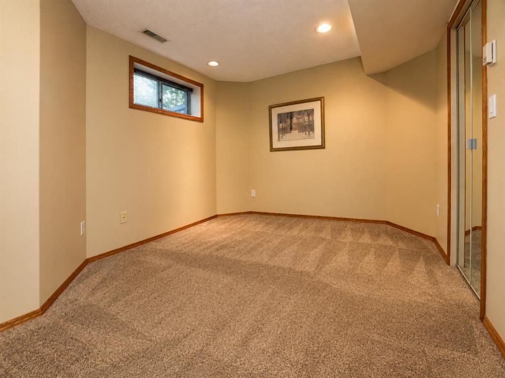 11810 91B Street  - Photo 31