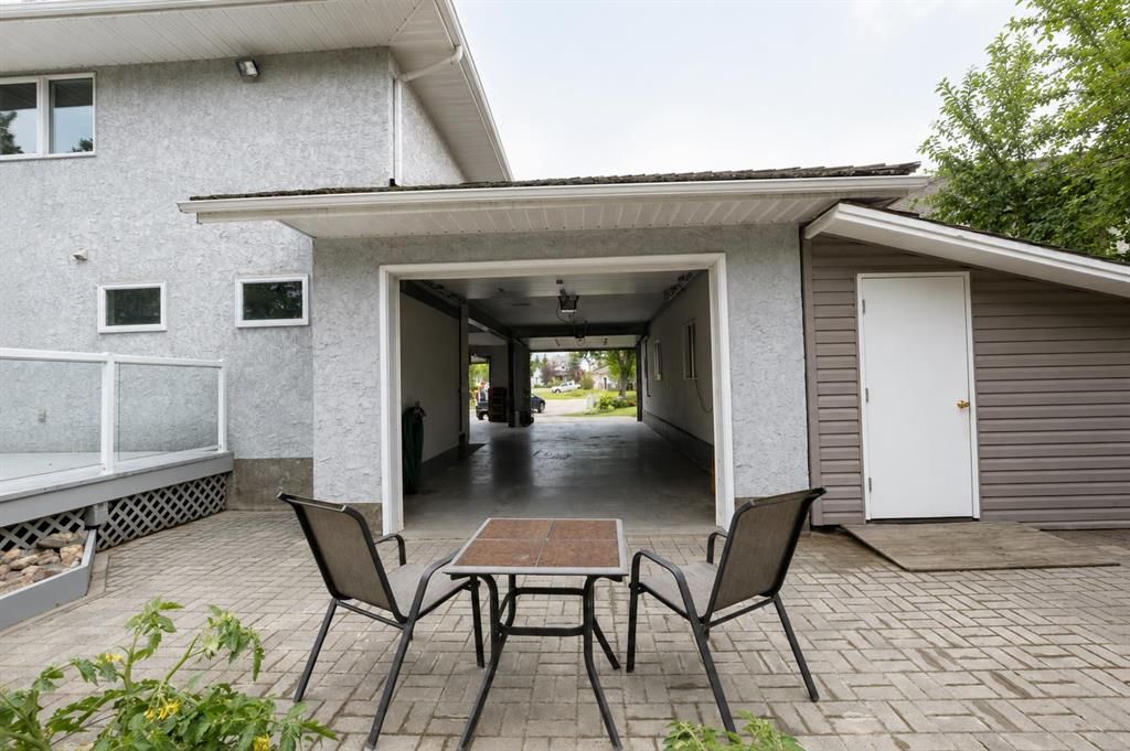11810 91B Street  - Photo 36