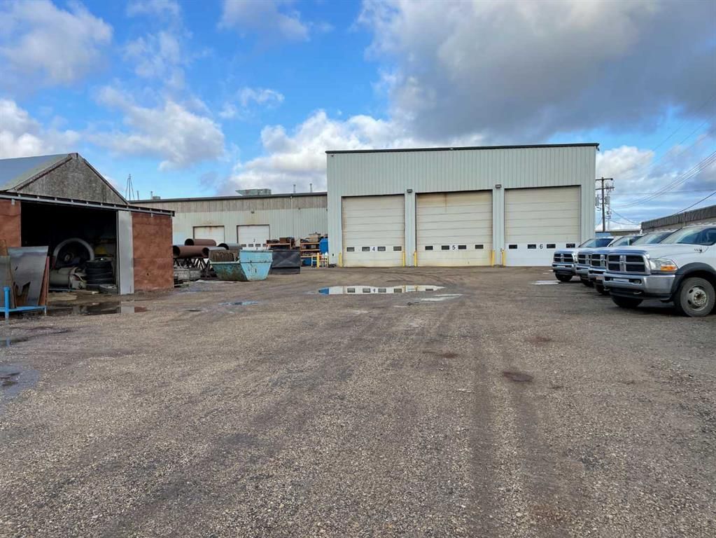 10833 97 Avenue  - Photo 3