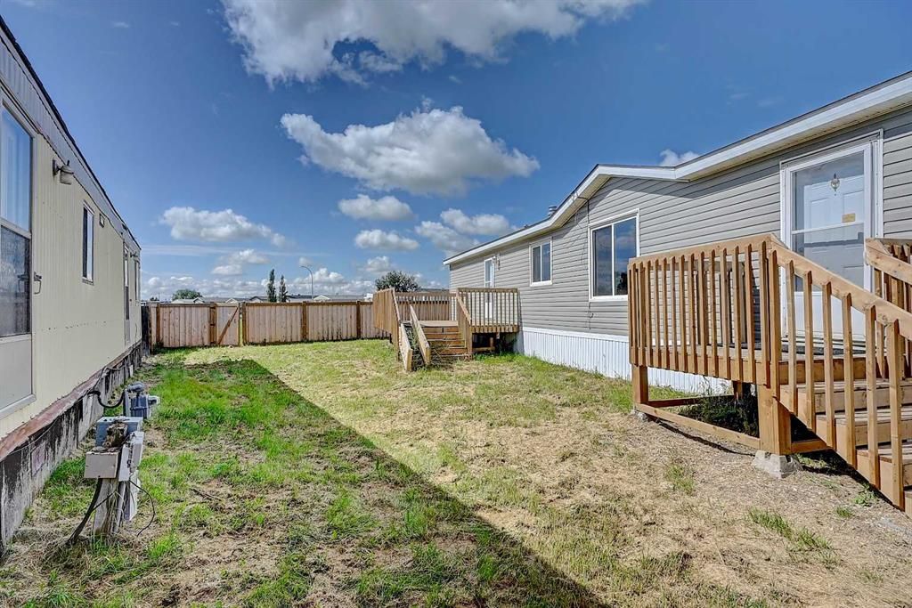 80, 9824 104 Avenue  - Photo 1