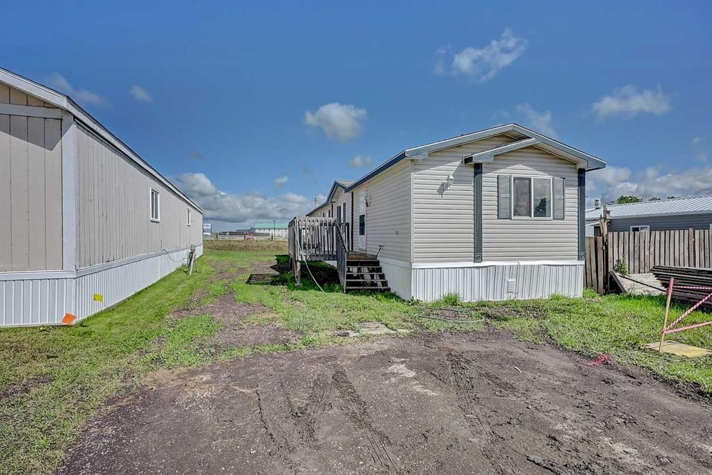 66, 9824 104 Avenue  - Photo 1