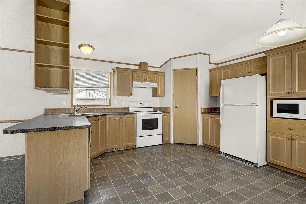 66, 9824 104 Avenue  - Photo 4
