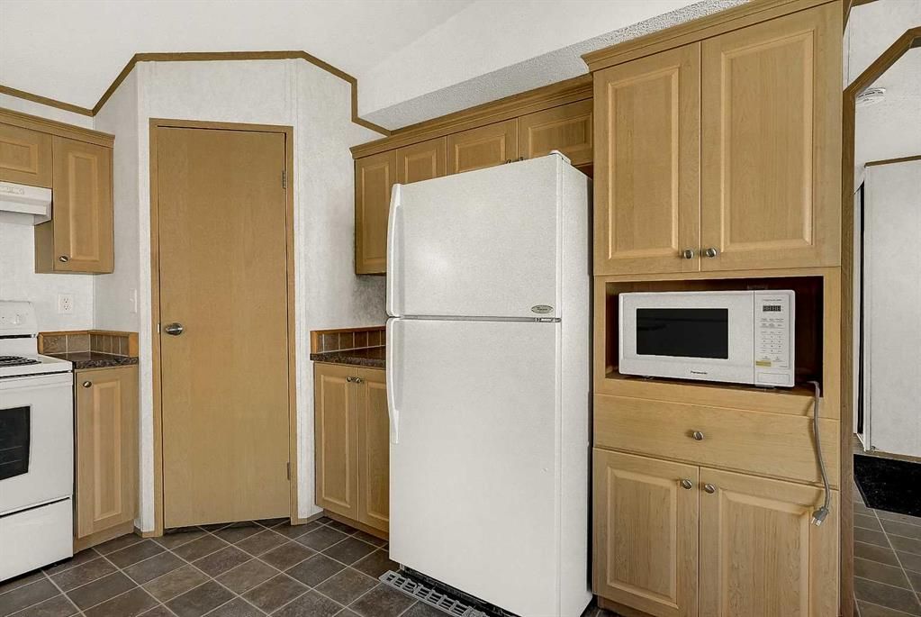 66, 9824 104 Avenue  - Photo 5