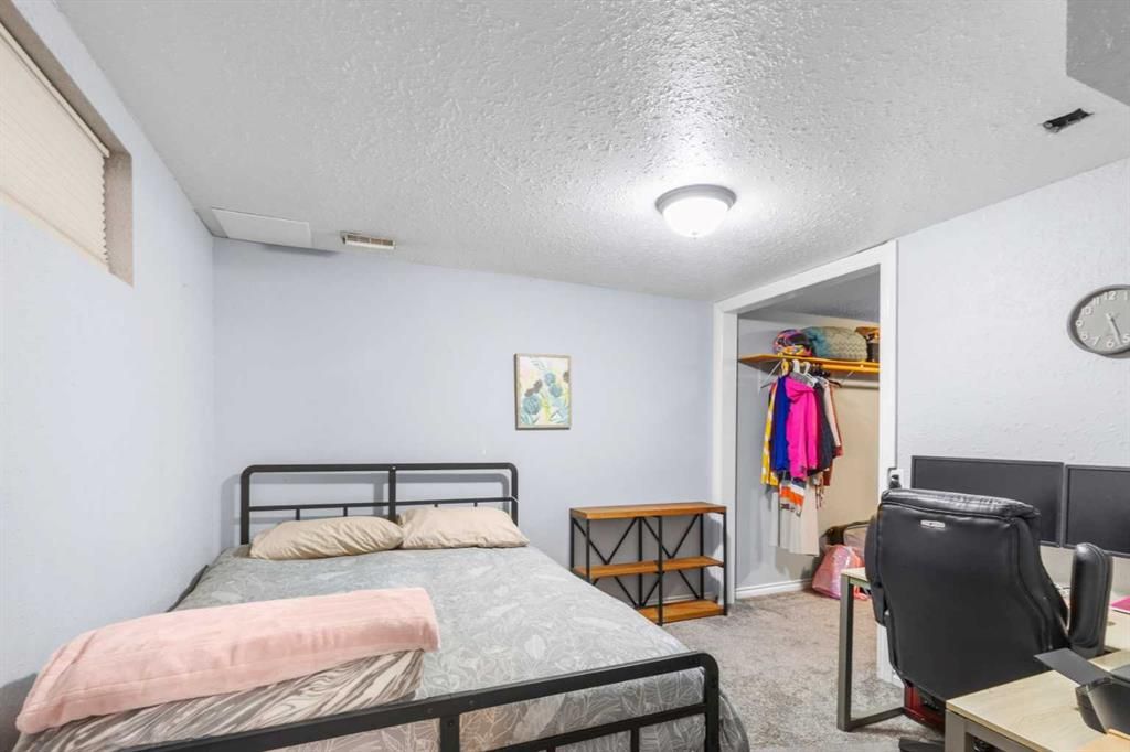 9922 83 Avenue  - Photo 14