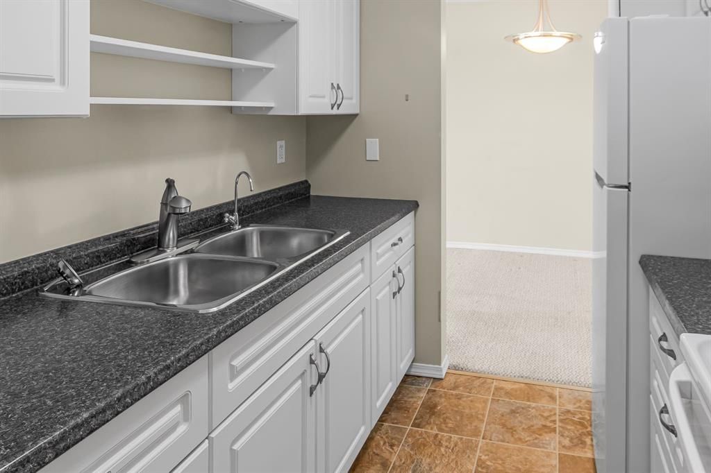 308, 9260 108 Avenue  - Photo 5