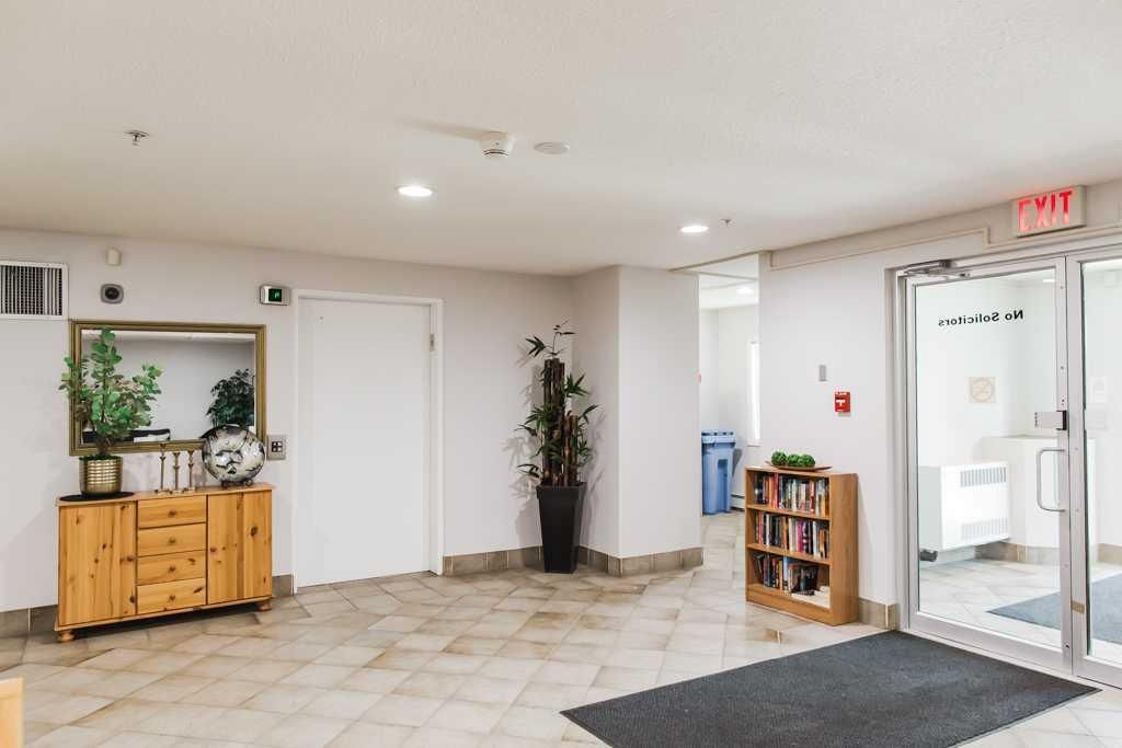 108A, 9111 104 Avenue  - Photo 31