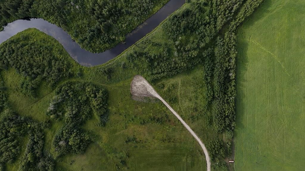 Lot 1 Bock 1 Plan 0520001 TWP RD 722A   - Photo 4